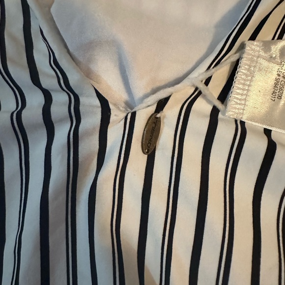 O’Neill one piece striped keyhole cheeky bathing suit size small - Picture 8 of 10